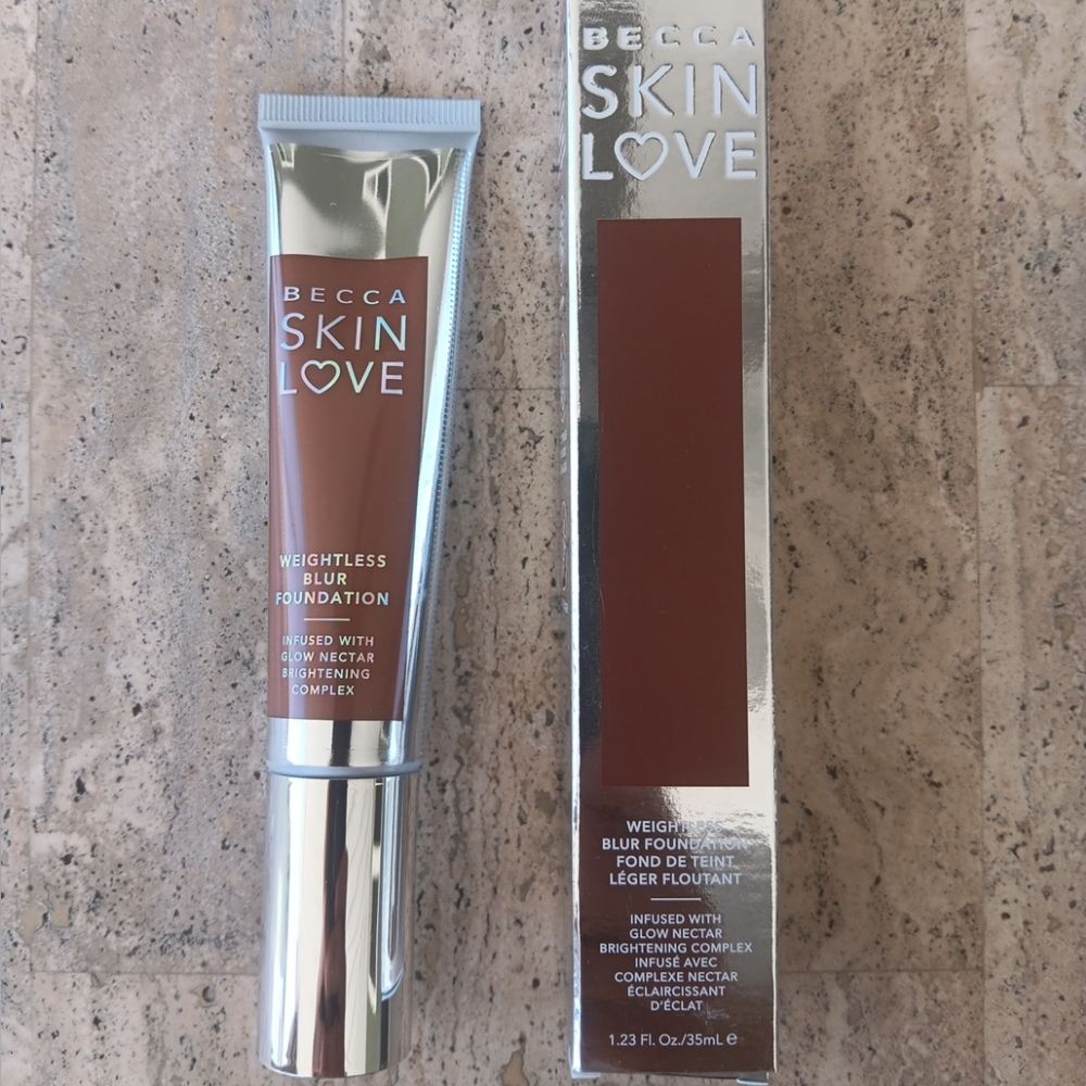 BECCA Skin Love Weightless Blur Foundation-WALNUT